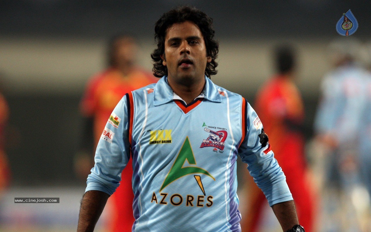 CCL 5 Bhojpuri Dabanggs vs Telugu Warriors Match Photos - 60 / 120 photos