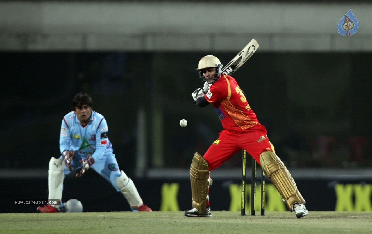 CCL 5 Bhojpuri Dabanggs vs Telugu Warriors Match Photos - 62 / 120 photos
