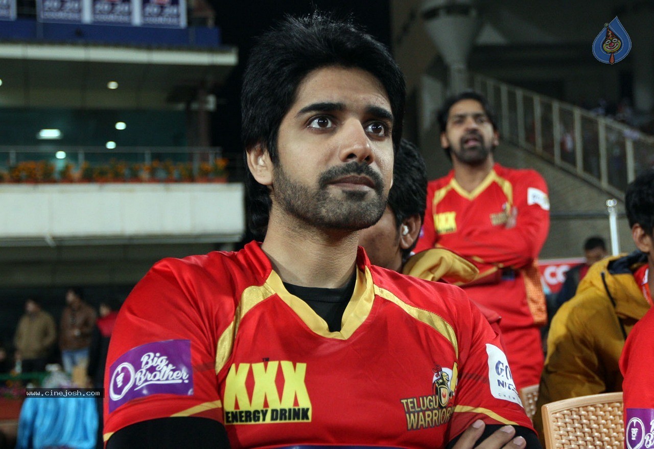 CCL 5 Bhojpuri Dabanggs vs Telugu Warriors Match Photos - 106 / 120 photos
