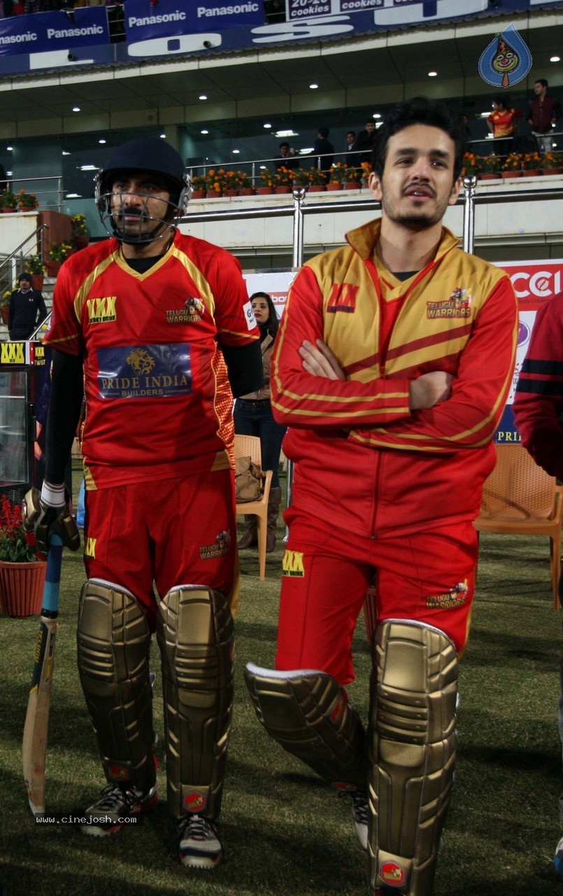 CCL 5 Bhojpuri Dabanggs vs Telugu Warriors Match Photos - 110 / 120 photos