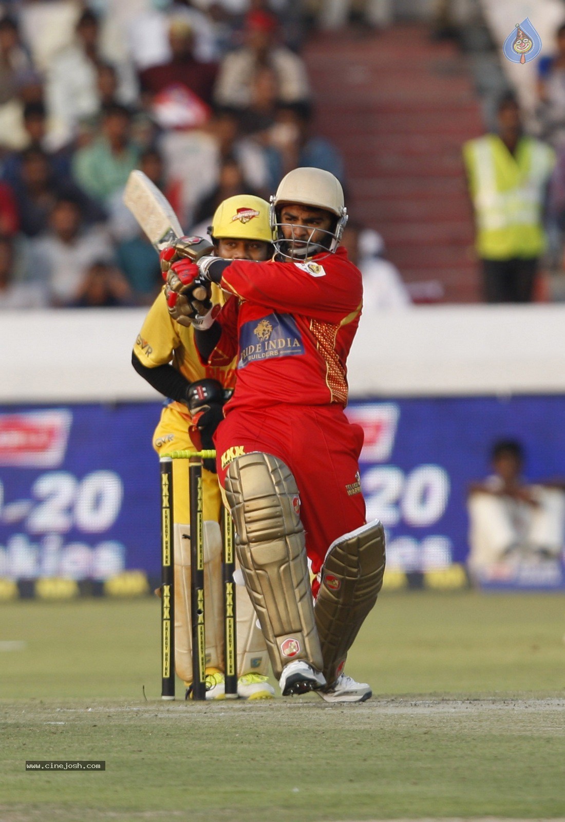 CCL 5 Final Telugu Warriors vs Chennai Rhinos Match Photos 02 - 4 / 195 photos