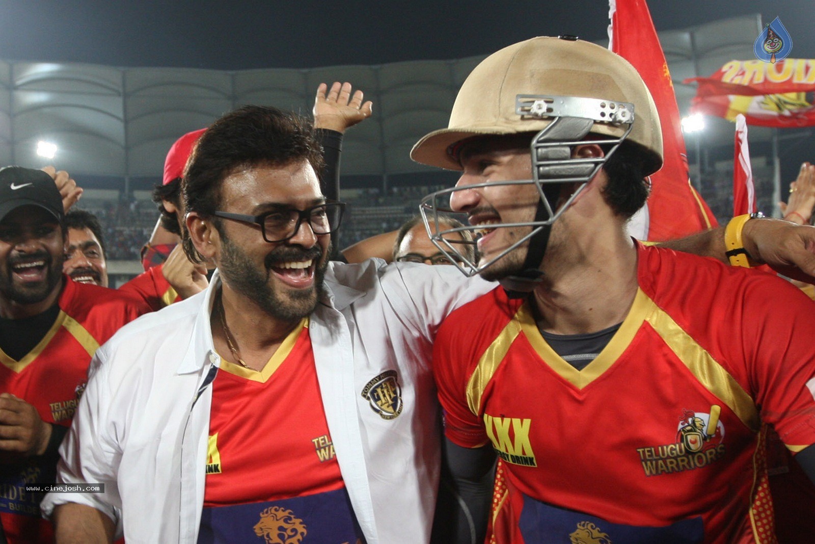 CCL 5 Final Telugu Warriors vs Chennai Rhinos Match Photos 02 - 46 / 195 photos