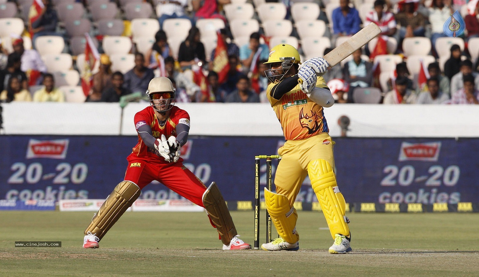 CCL 5 Final Telugu Warriors vs Chennai Rhinos Match Photos 02 - 57 / 195 photos