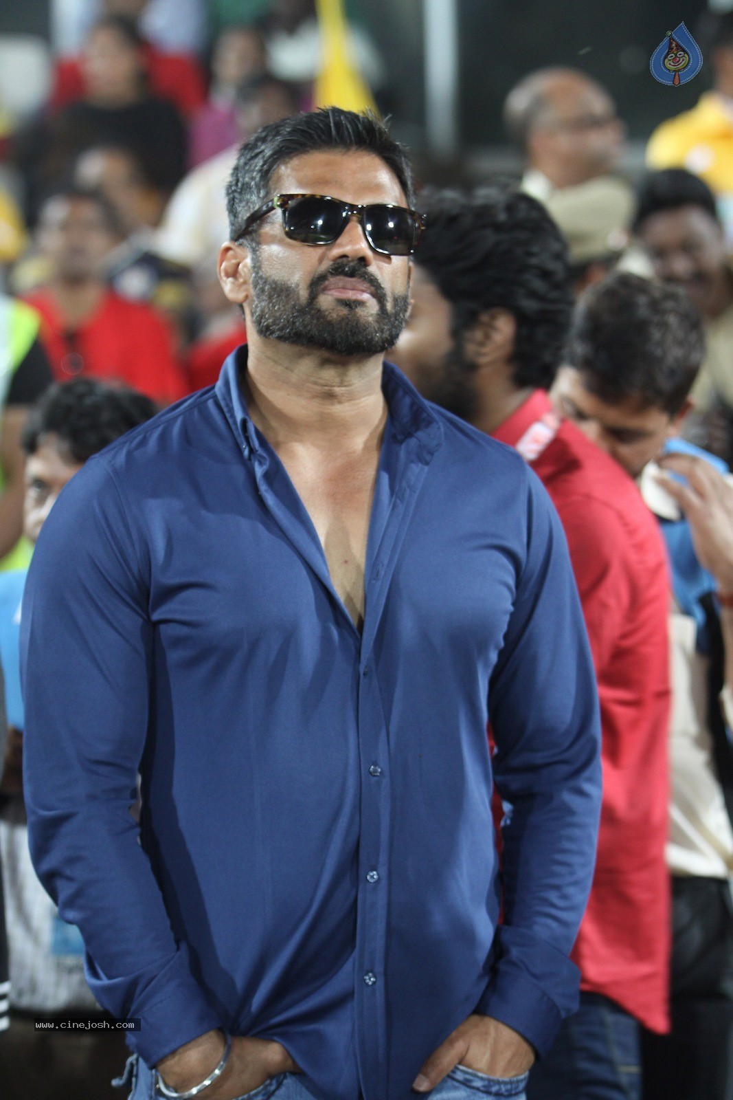 CCL 5 Final Telugu Warriors vs Chennai Rhinos Match Photos 02 - 70 / 195 photos