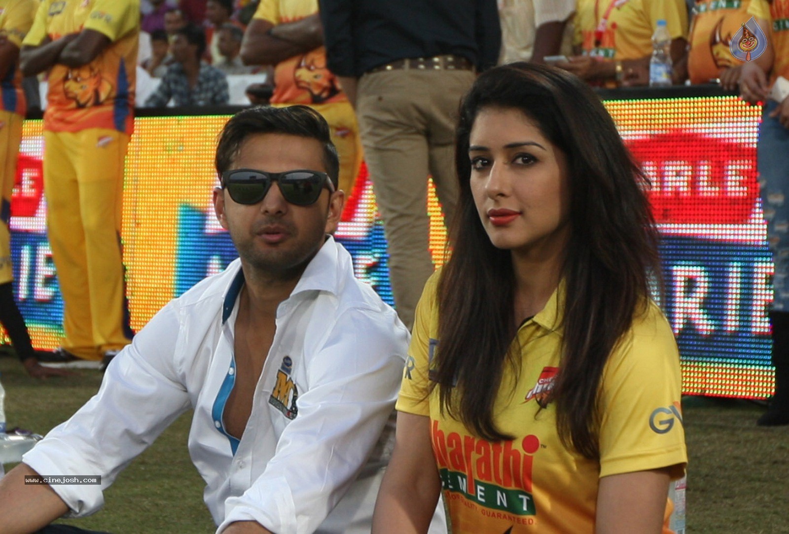 CCL 5 Final Telugu Warriors vs Chennai Rhinos Match Photos 02 - 106 / 195 photos