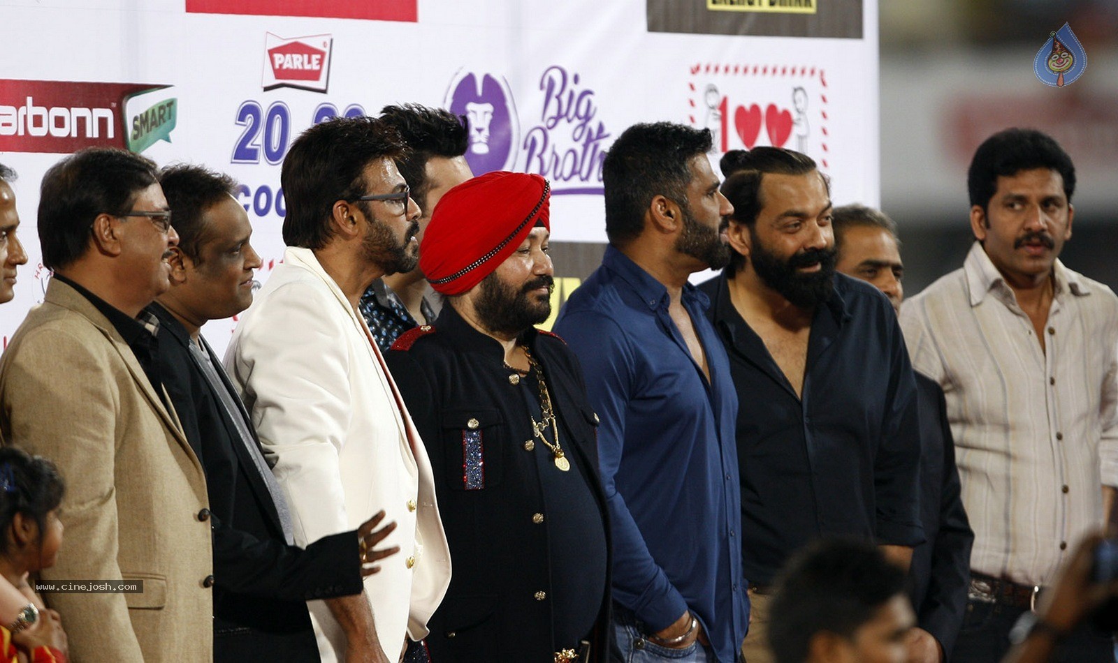 CCL 5 Final Telugu Warriors vs Chennai Rhinos Match Photos 02 - 188 / 195 photos