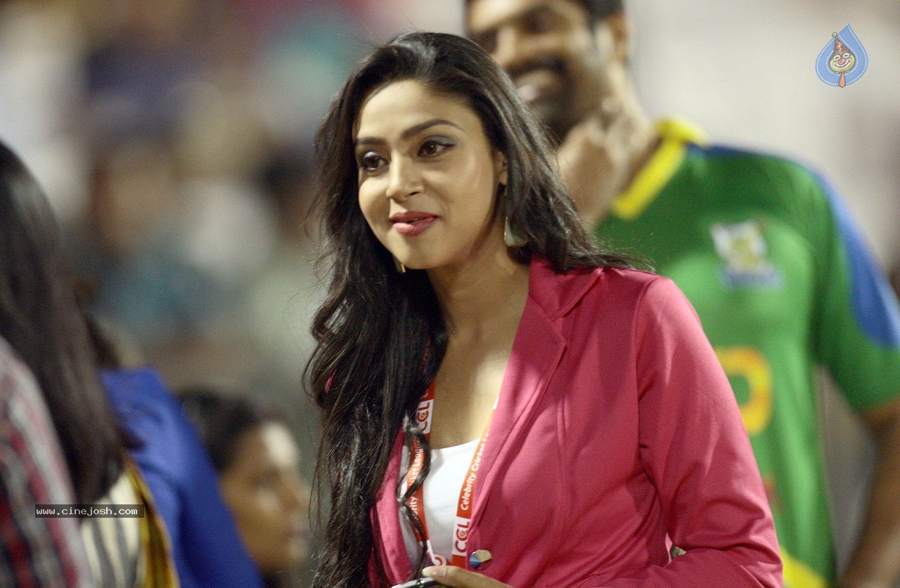 CCL 5 Kerala Strikers Vs Veer Marathi Match Photos - 65 / 80 photos