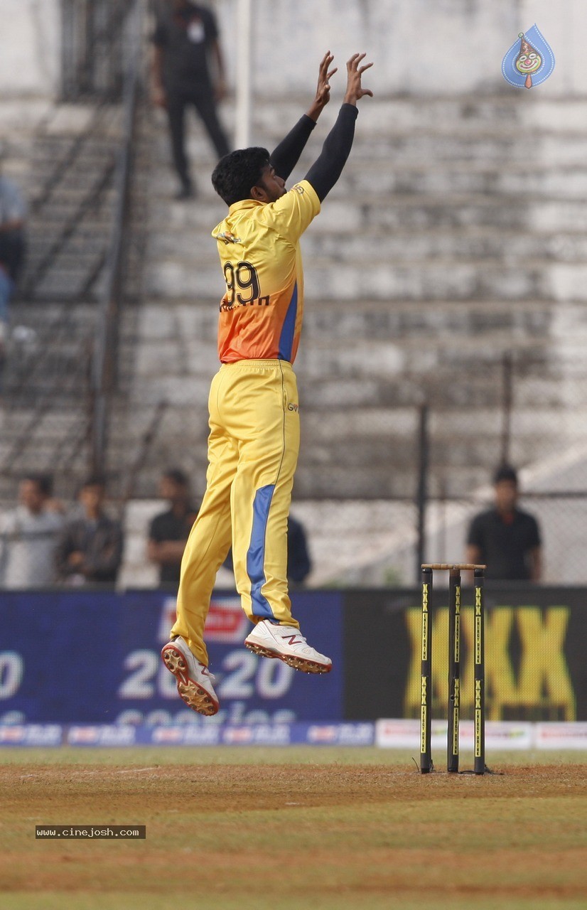 CCL 5 Mumbai Heroes Vs Chennai Rhinos Match Photos - 4 / 146 photos