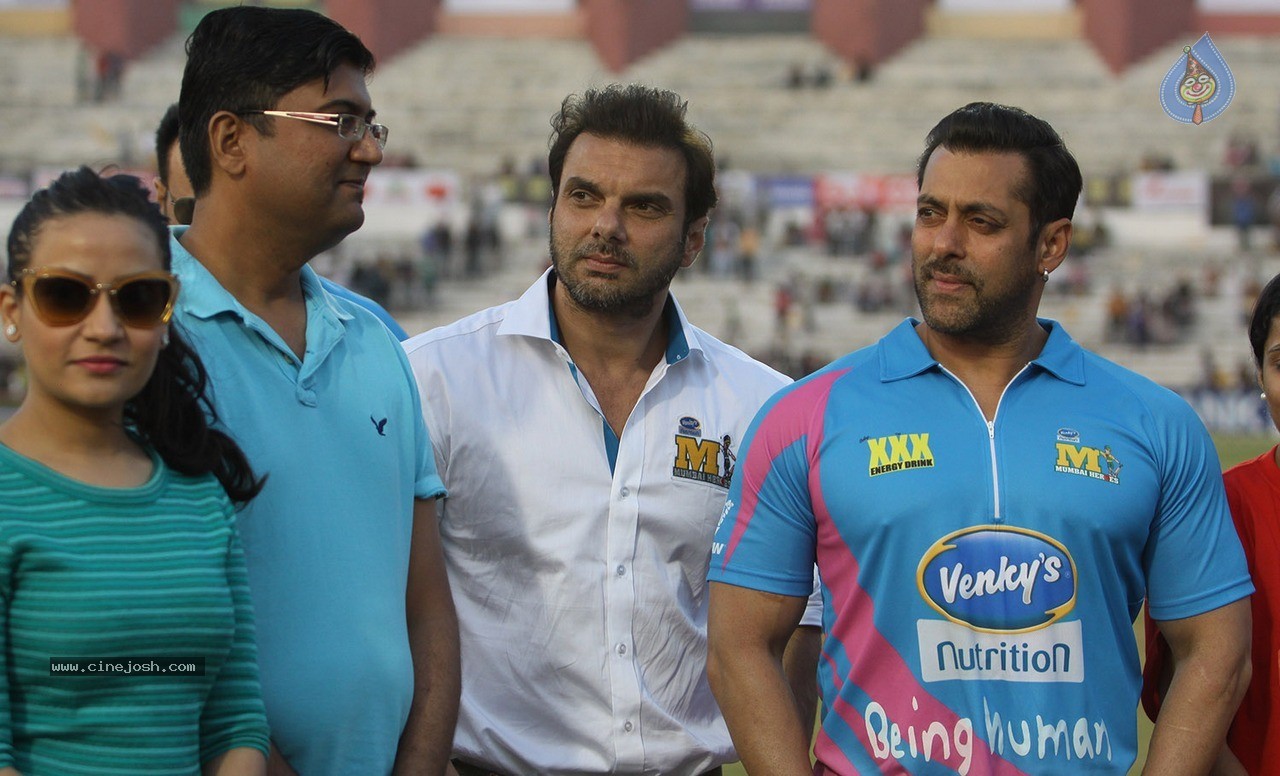 CCL 5 Mumbai Heroes Vs Chennai Rhinos Match Photos - 13 / 146 photos
