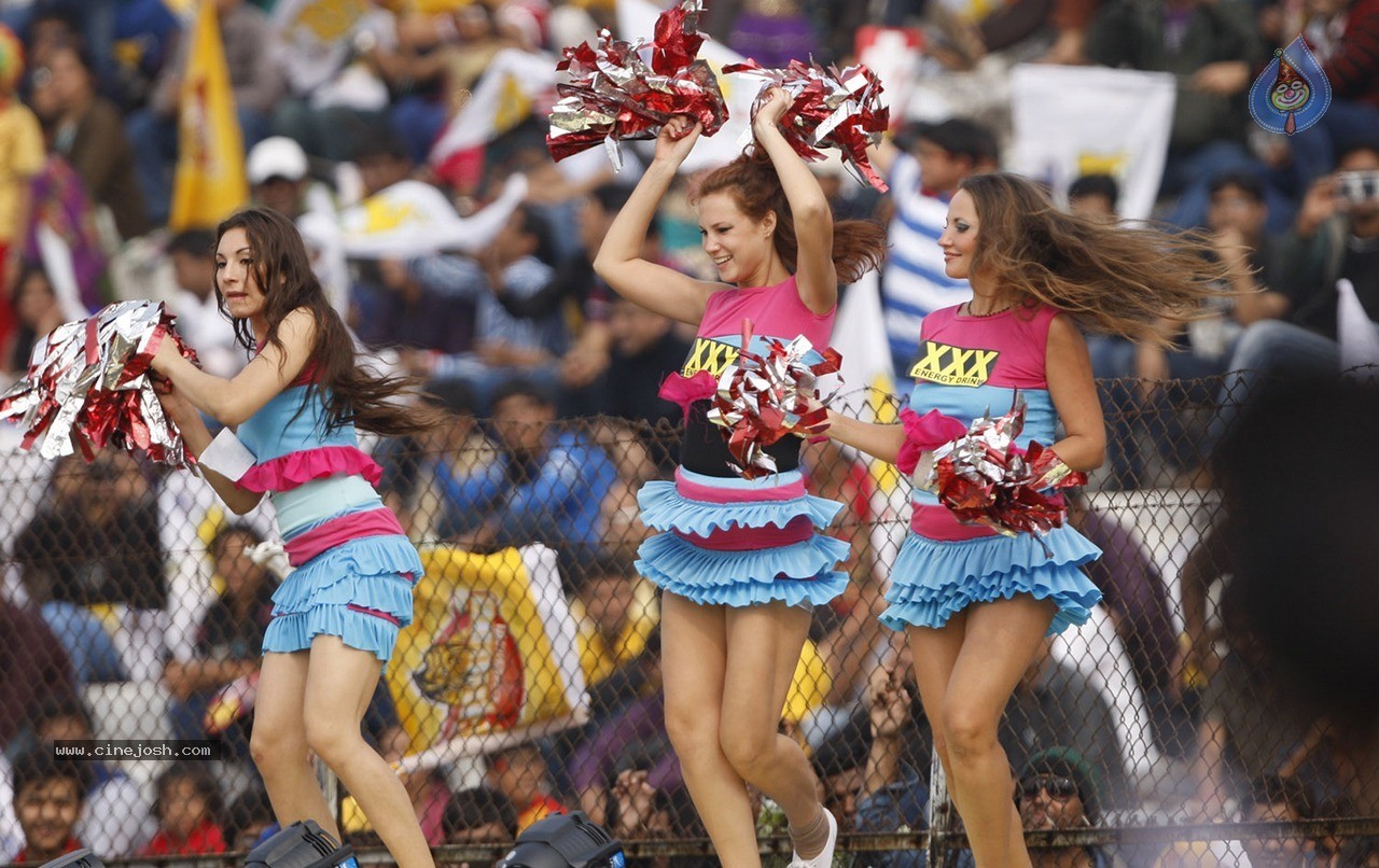 CCL 5 Mumbai Heroes Vs Chennai Rhinos Match Photos - 14 / 146 photos