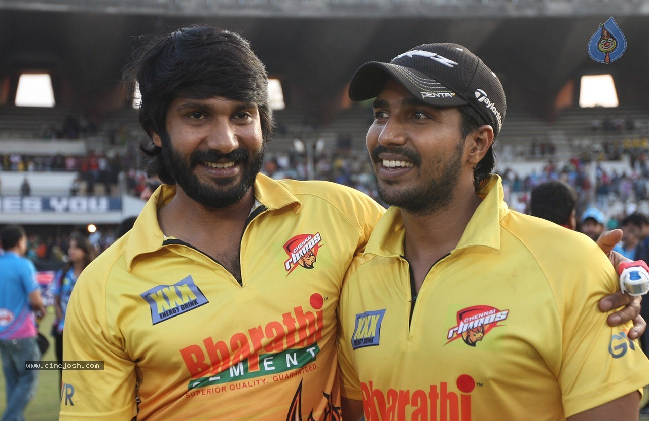 CCL 5 Mumbai Heroes Vs Chennai Rhinos Match Photos - 48 / 146 photos