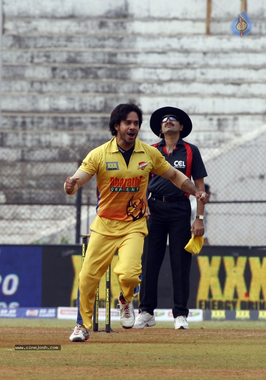 CCL 5 Mumbai Heroes Vs Chennai Rhinos Match Photos - 93 / 146 photos