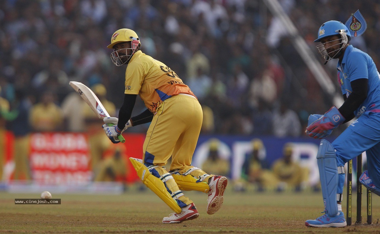 CCL 5 Mumbai Heroes Vs Chennai Rhinos Match Photos - 100 / 146 photos