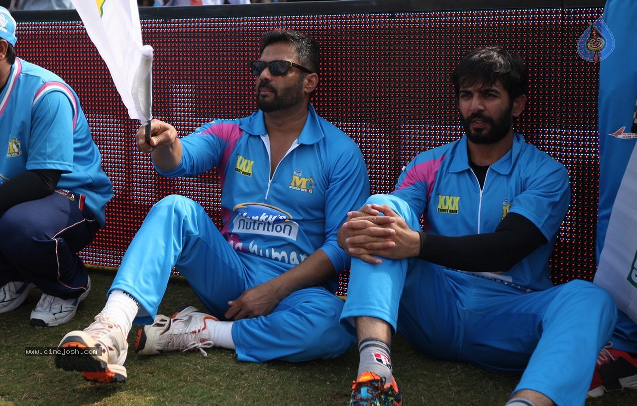 CCL 5 Mumbai Heroes Vs Chennai Rhinos Match Photos - 107 / 146 photos