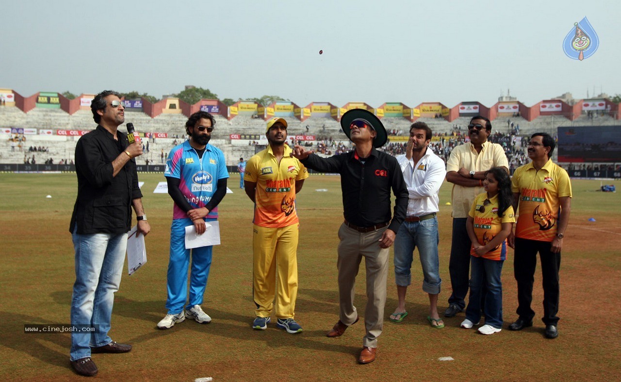 CCL 5 Mumbai Heroes Vs Chennai Rhinos Match Photos - 110 / 146 photos