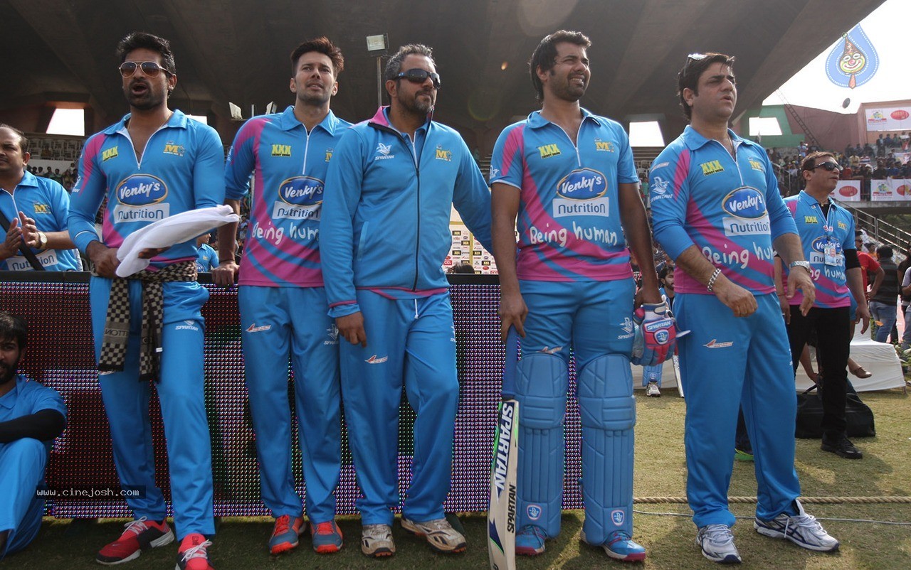 CCL 5 Mumbai Heroes Vs Chennai Rhinos Match Photos - 112 / 146 photos