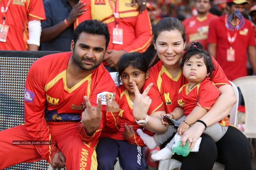 CCL 5 Telugu Warriors vs Karnataka Bulldozers Match Photos - 64 / 178 photos