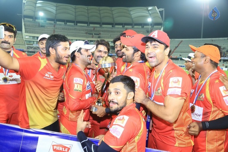 CCL 6 Karnataka Bulldozers Vs Telugu Warriors Final Match Photos - 46 / 122 photos