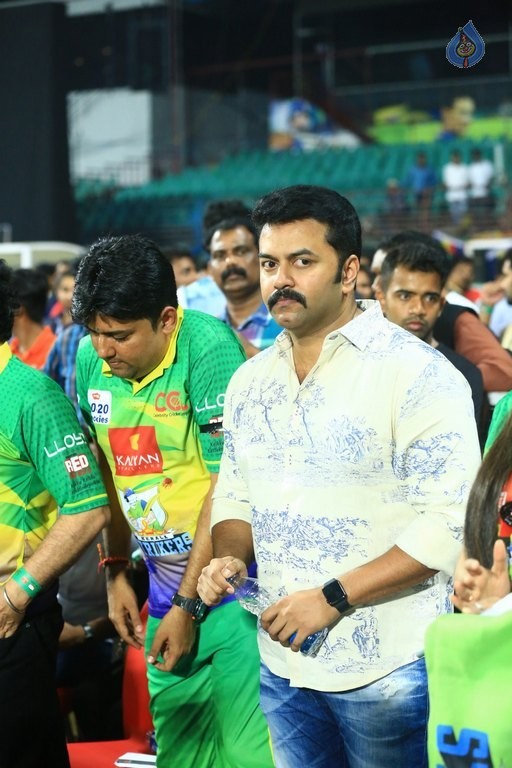 CCL 6 Kerala Strikers Vs Karnataka Bulldozers Match Photos - 41 / 51 photos