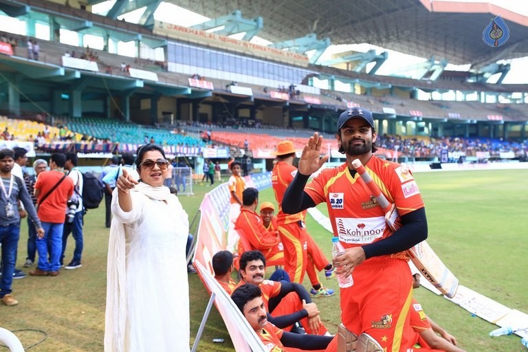 CCL 6 Telugu Warriors Vs Chennai Rhinos Match Photos - 103 / 126 photos