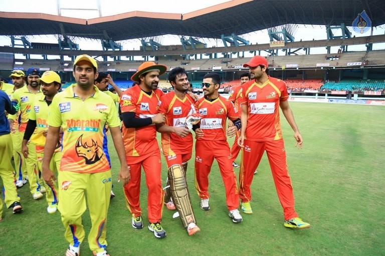 CCL 6 Telugu Warriors Vs Chennai Rhinos Match Photos - 107 / 126 photos