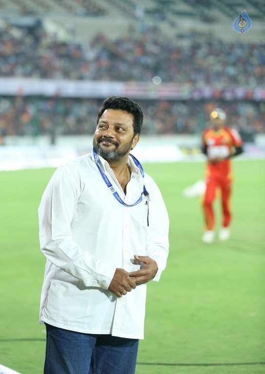 CCL 6 Telugu Warriors Vs Karnataka Bulldozers Match Photos - 38 / 63 photos