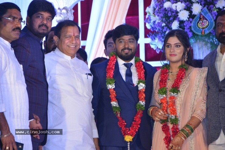 Celebraties at Praveen Kumar Yadav Wedding Reception - 4 / 39 photos