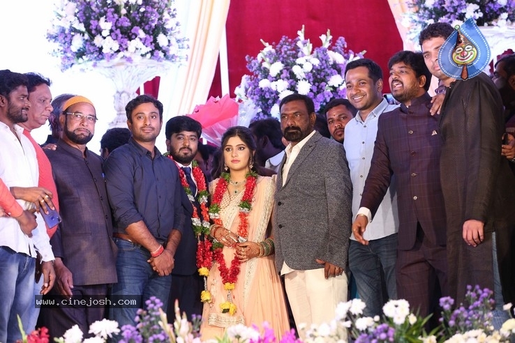 Celebraties at Praveen Kumar Yadav Wedding Reception - 18 / 39 photos