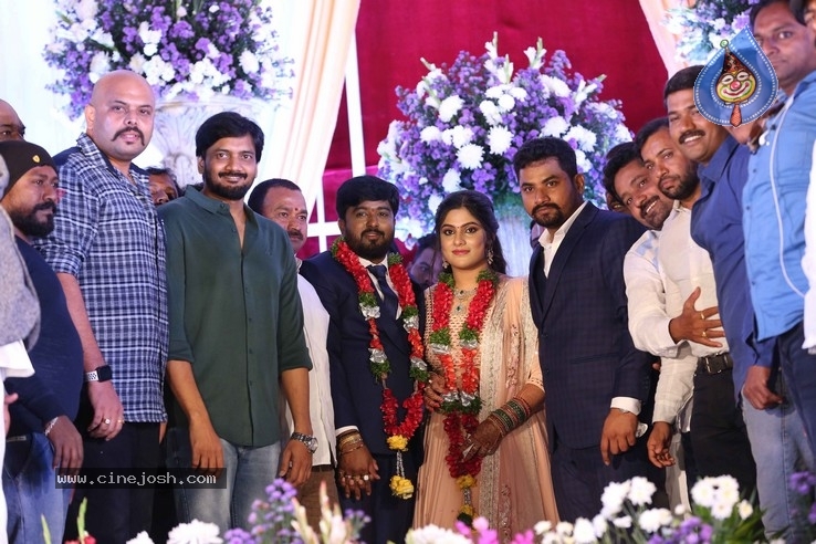Celebraties at Praveen Kumar Yadav Wedding Reception - 27 / 39 photos
