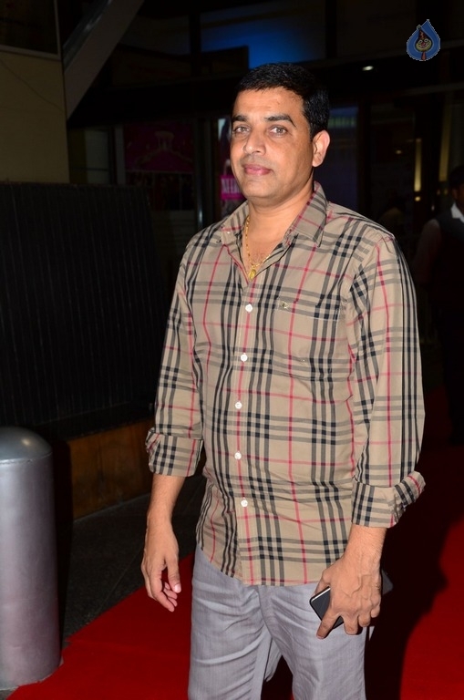 Celebrities at 64th Jio Filmfare Awards 2017 South 1 - 29 / 60 photos