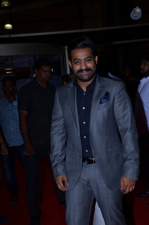 Celebrities at 64th Jio Filmfare Awards 2017 South 2 - 91 / 93 photos
