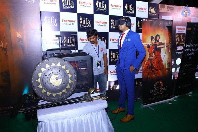 Celebrities at Baahubali VR Zone at IIFA - 7 / 39 photos