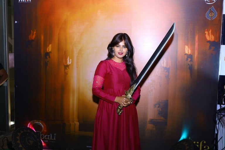 Celebrities at Baahubali VR Zone at IIFA - 31 / 39 photos