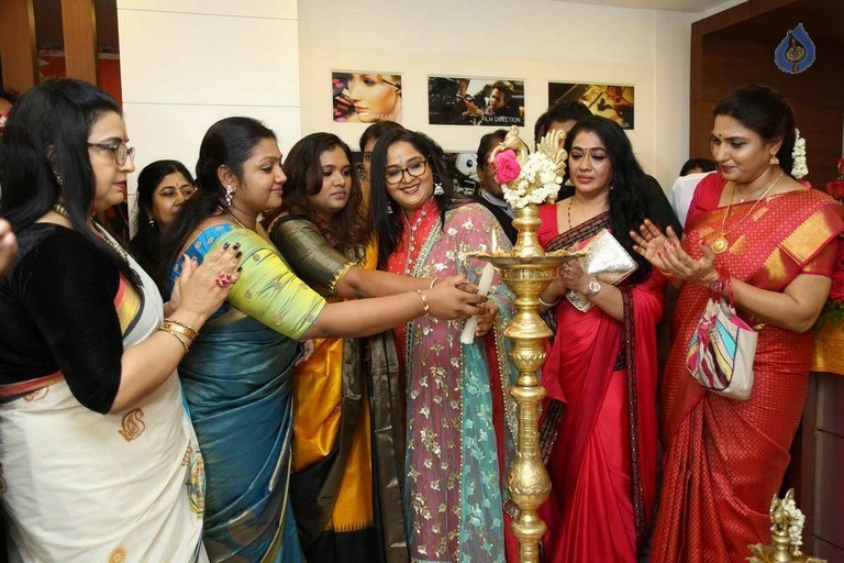 Celebrities at Briic Inauguration - 23 / 63 photos
