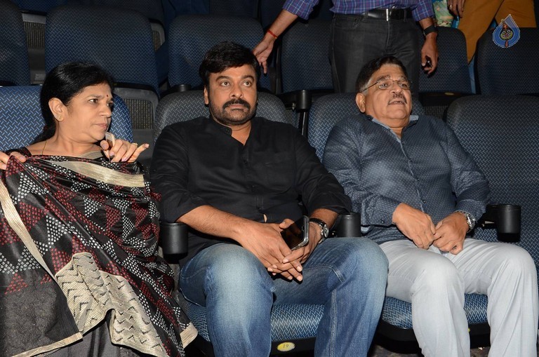 Celebrities at Devi Sri Prasad Live Show - 83 / 92 photos