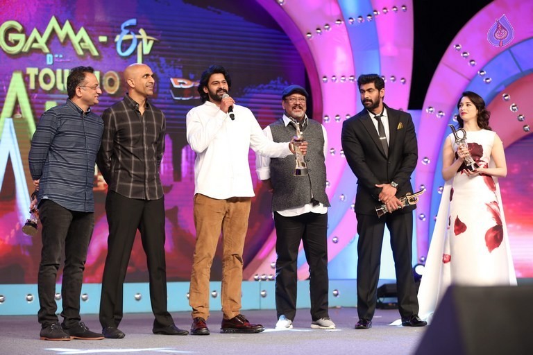 Celebrities at Gama Awards 2015 - 23 / 72 photos