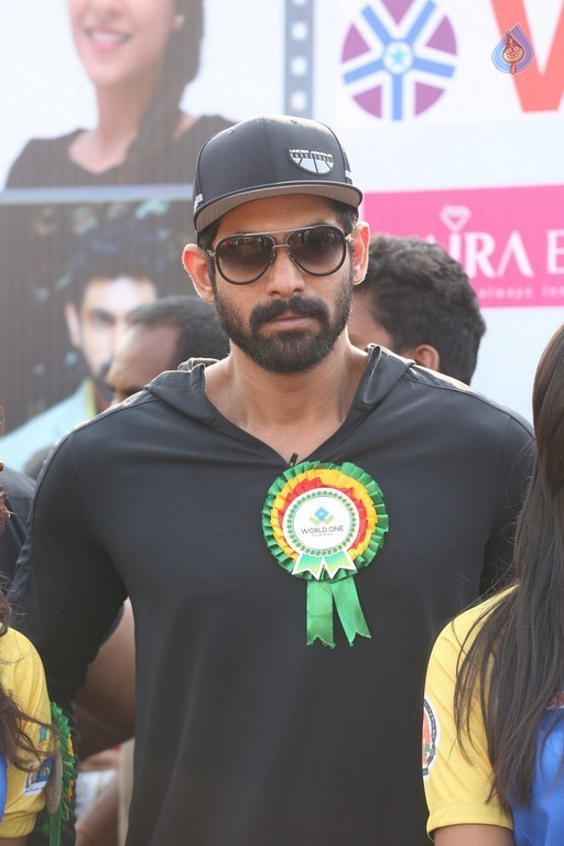 Celebrities at Infinity Ride 2016  - 36 / 81 photos