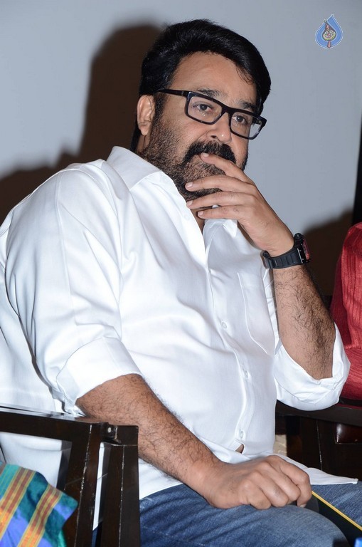 Celebrities at Khamosh Book Launch - 36 / 107 photos