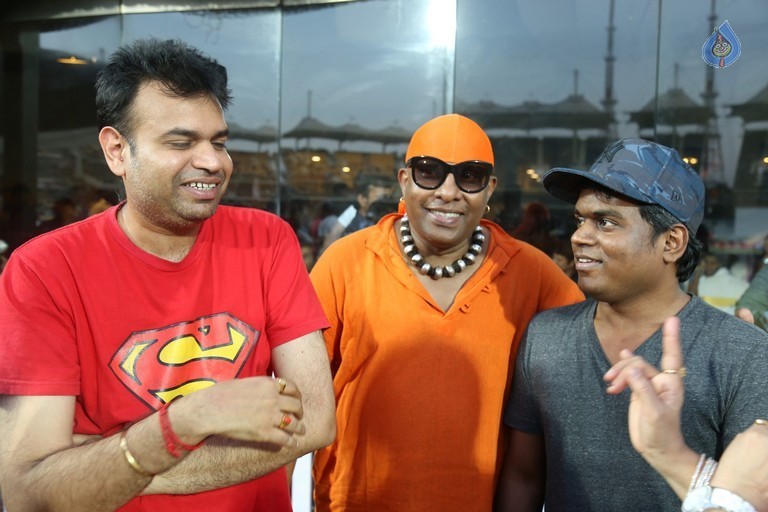 Celebrities at Lebara Natchathira Cricket Match Photos - 41 / 43 photos