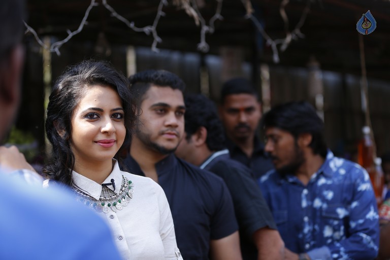 Celebrities at Memu Saitam 2016 - 57 / 124 photos