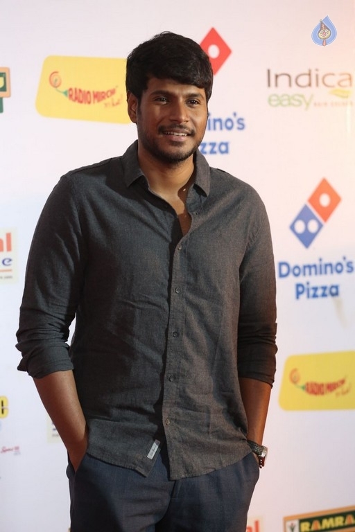 Celebrities at Mirchi Music Awards 1 - 50 / 64 photos