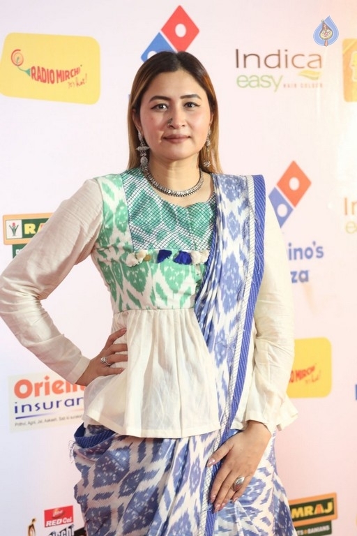 Celebrities at Mirchi Music Awards 1 - 58 / 64 photos