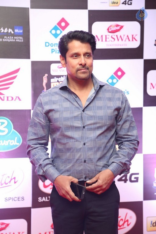 Celebrities at Mirchi Music Awards 1 - 30 / 56 photos
