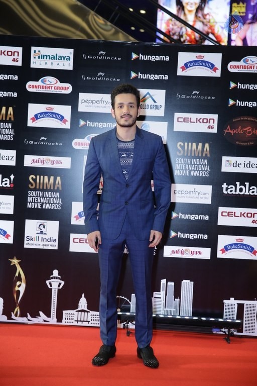 Celebrities at SIIMA 2016 Awards Day 2 - 11 / 32 photos