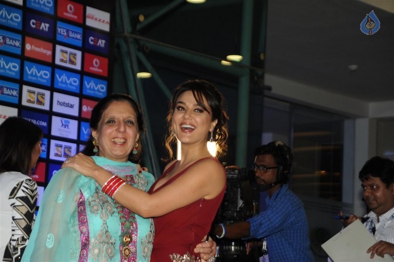 Celebrities at The IPL 2016 Opening Ceremony - 29 / 38 photos