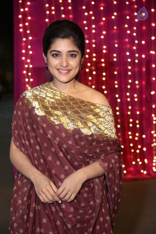 Celebrities at Zee Telugu Apsara Awards 2 - 28 / 54 photos