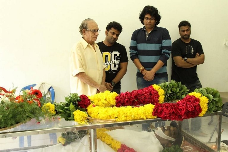 Celebrities Paid Homage to Sathyamurthy - 1 / 27 photos
