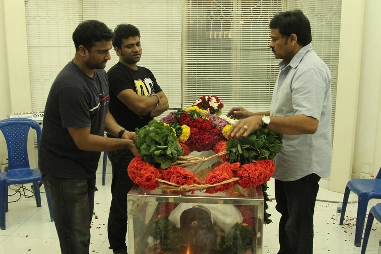 Celebrities Paid Homage to Sathyamurthy - 7 / 27 photos