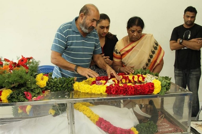 Celebrities Paid Homage to Sathyamurthy - 27 / 27 photos