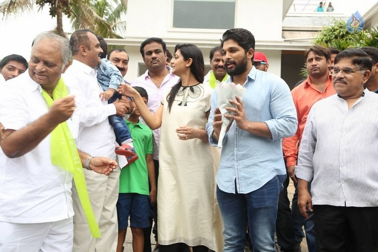 Celebrities Participates in Haritha Haram Program - 46 / 100 photos